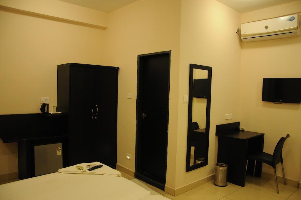 Hotel Sri Krishna Residencia Udupi Habitación foto