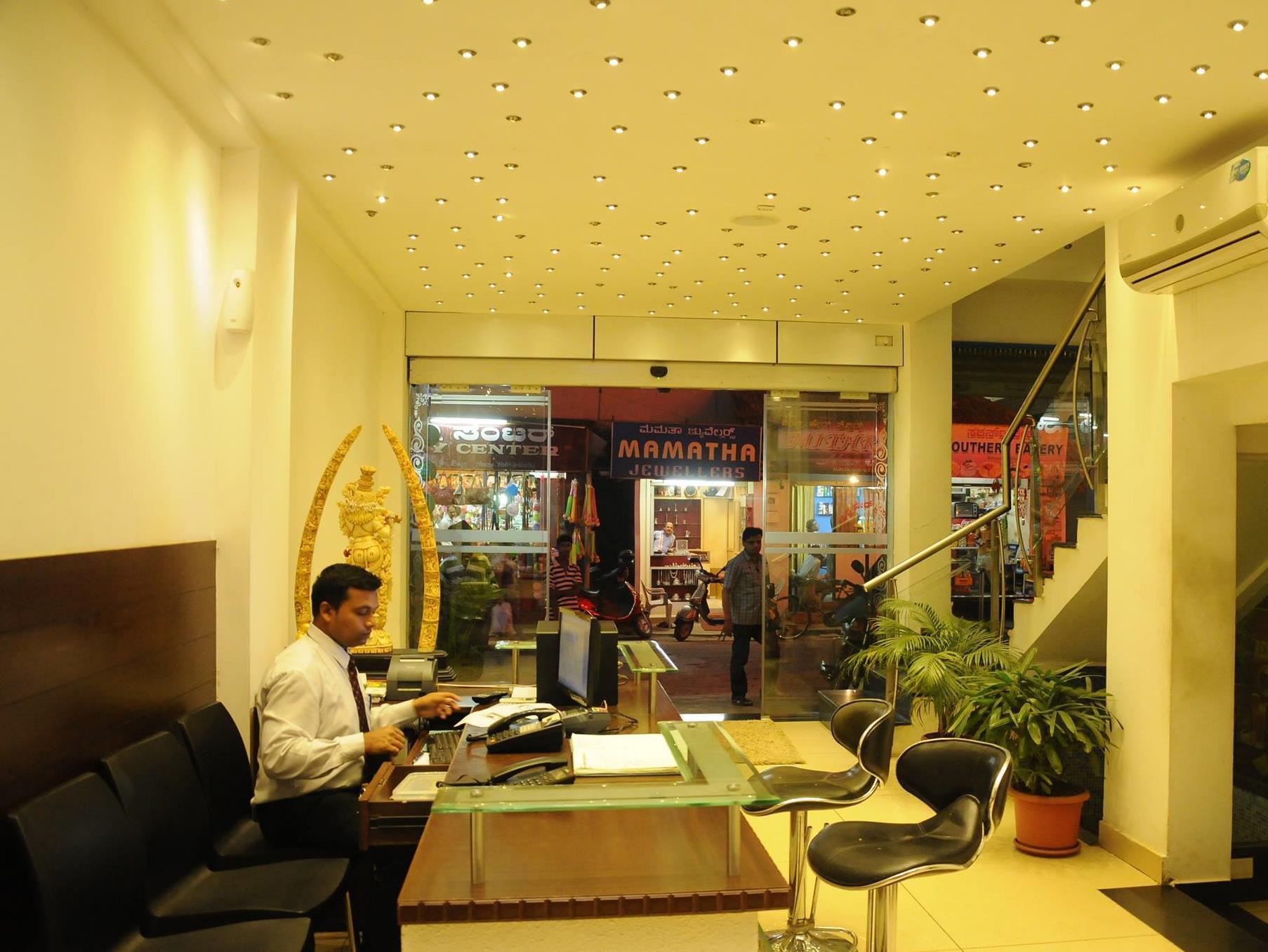 Hotel Sri Krishna Residencia Udupi Exterior foto