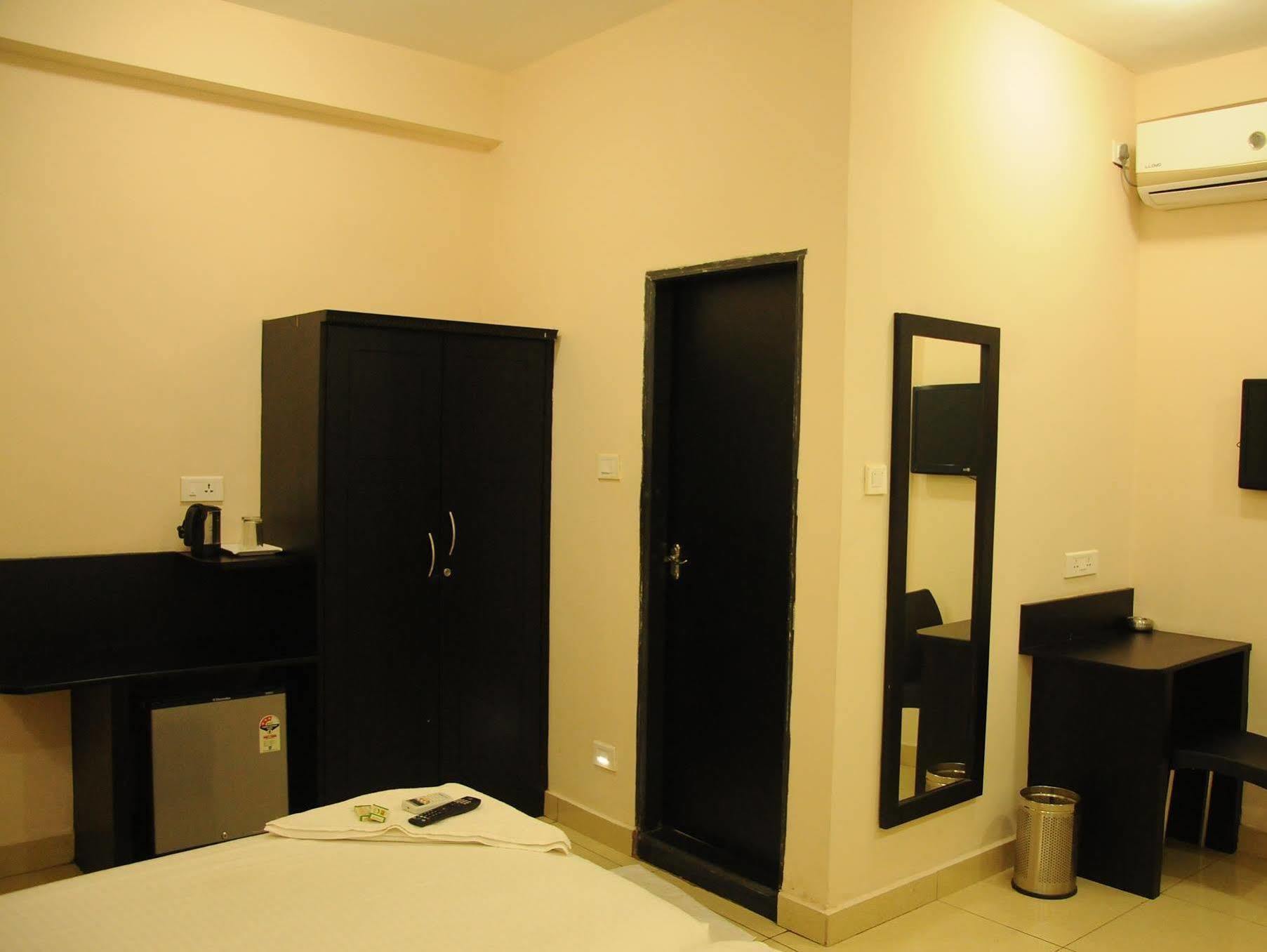 Hotel Sri Krishna Residencia Udupi Exterior foto